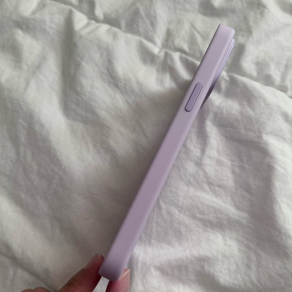 Apple iphone 14 PRO MAX Lilac Case MagSafe - Picture 3 of 7